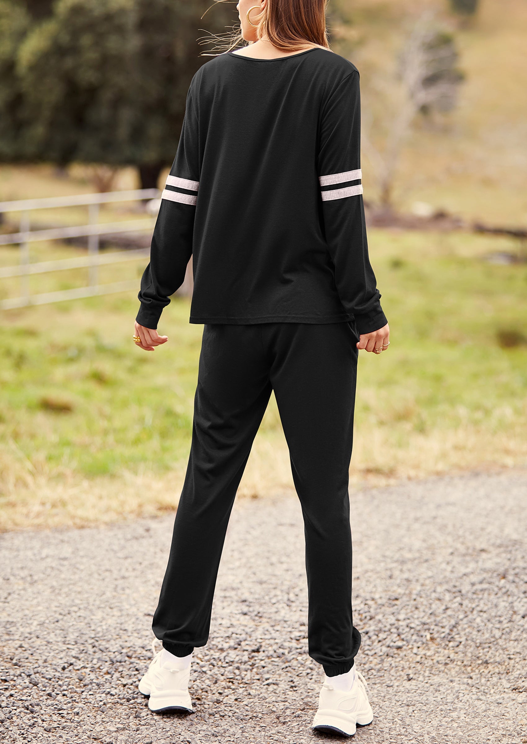 Chichi Women's Color Block 2 Piece Spring Tracksuit Crewneck Long Sleeve Tops Long Sweatpants Outfits Lounge Sets Black