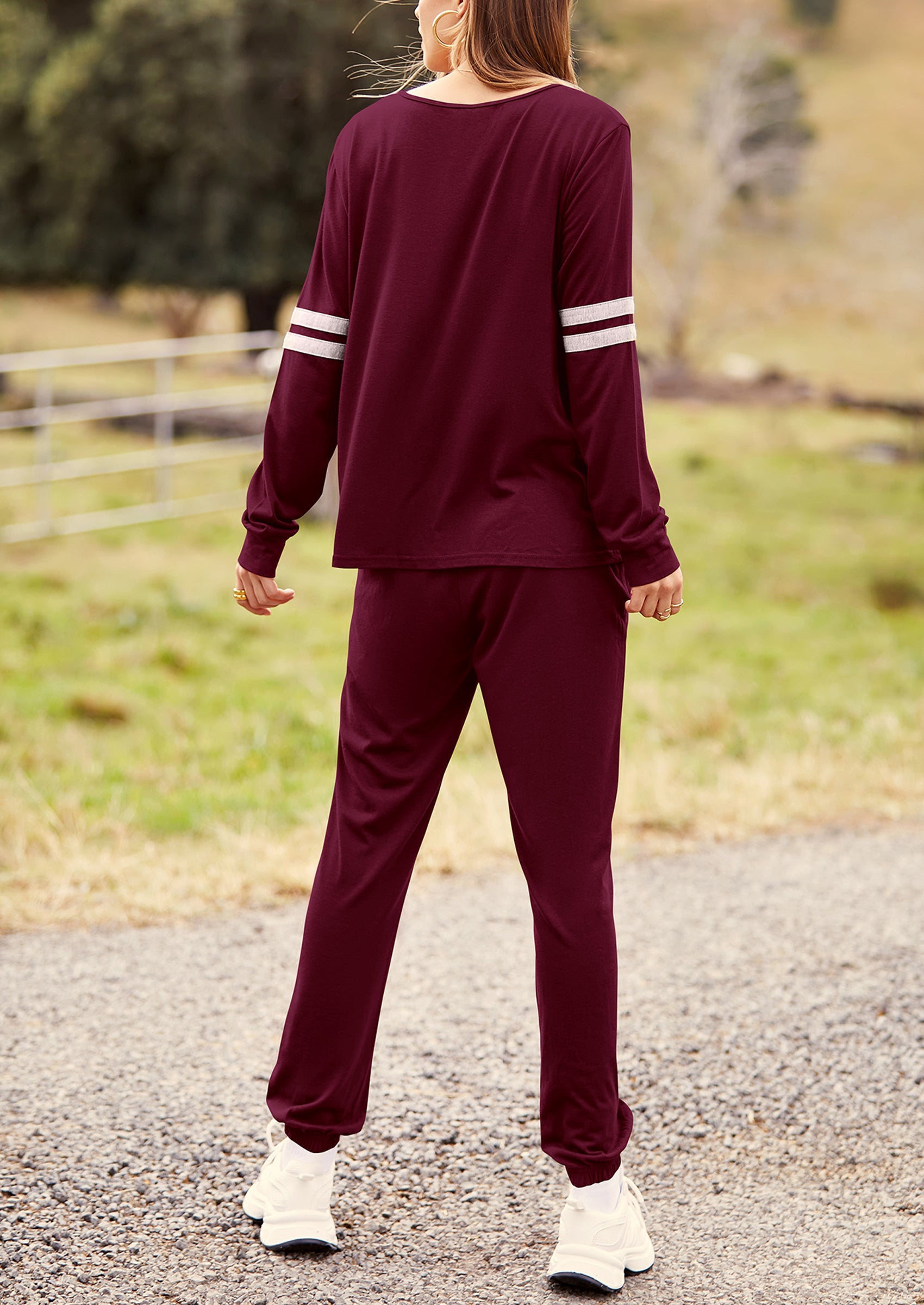 Chichi Women's Color Block 2 Piece Spring Tracksuit Crewneck Long Sleeve Tops Long Sweatpants Outfits Lounge Sets Wine Red