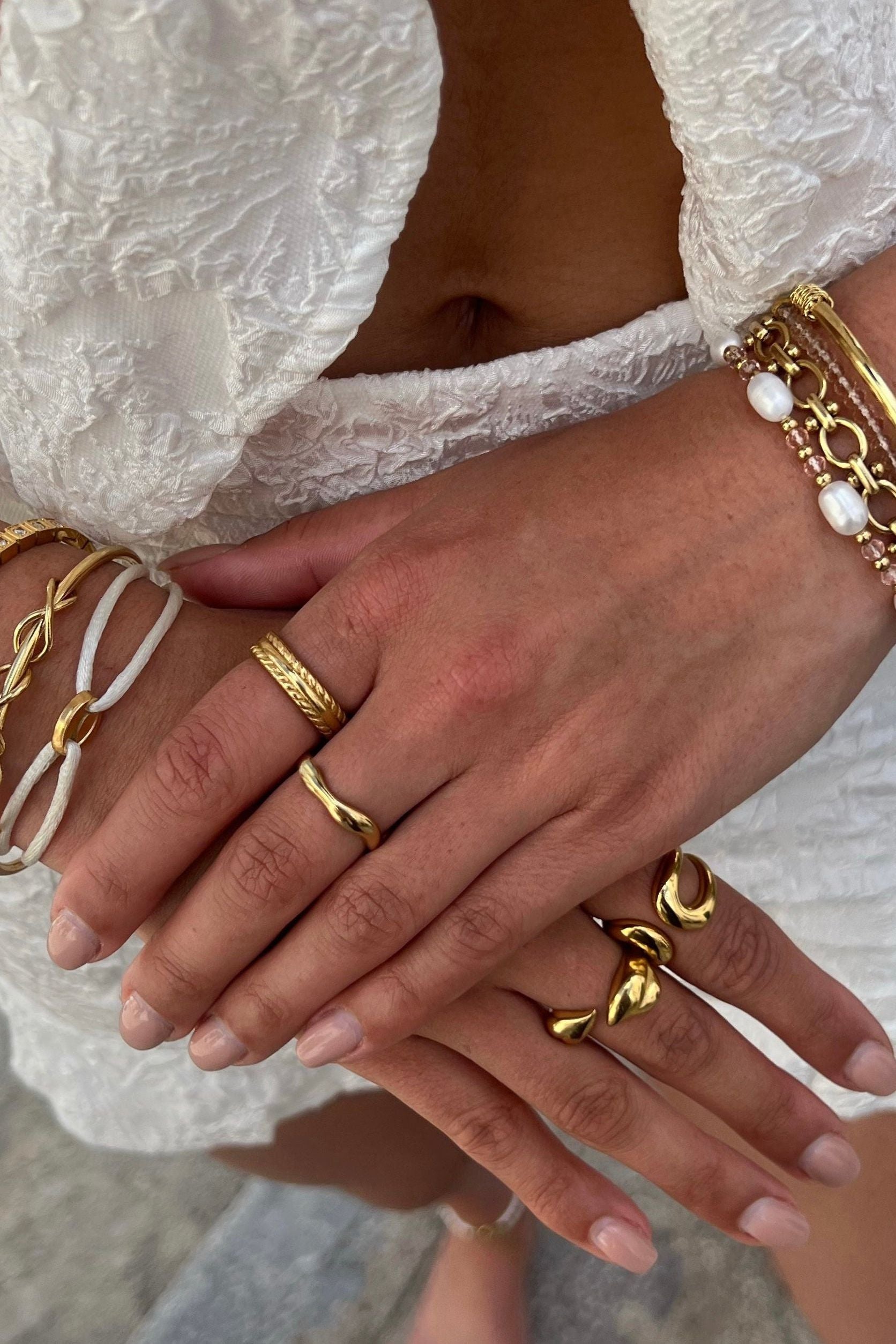 Ophelia - Adjustable Comfort Ring Gold