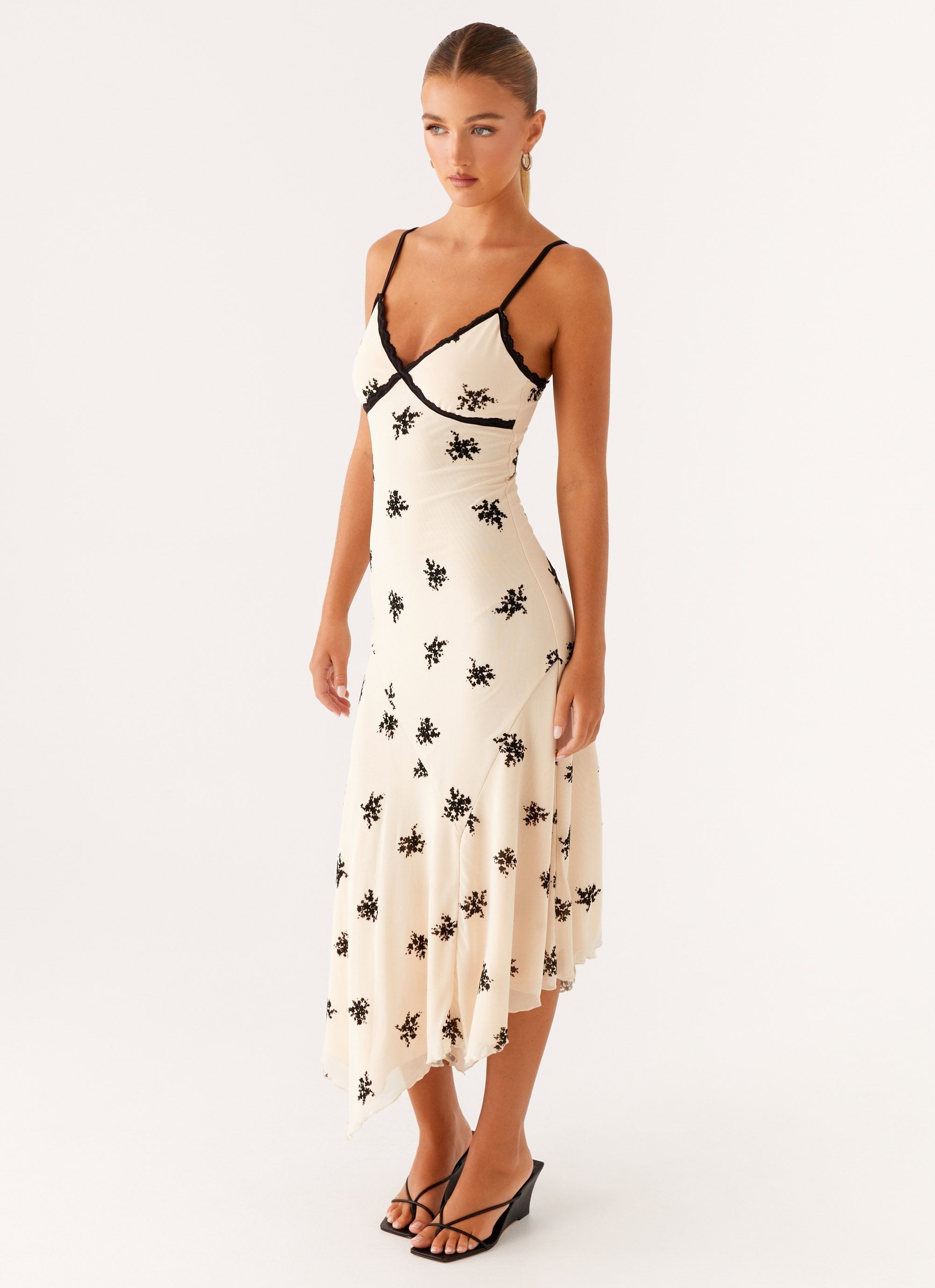 Amy | Elegant Midi Dress White