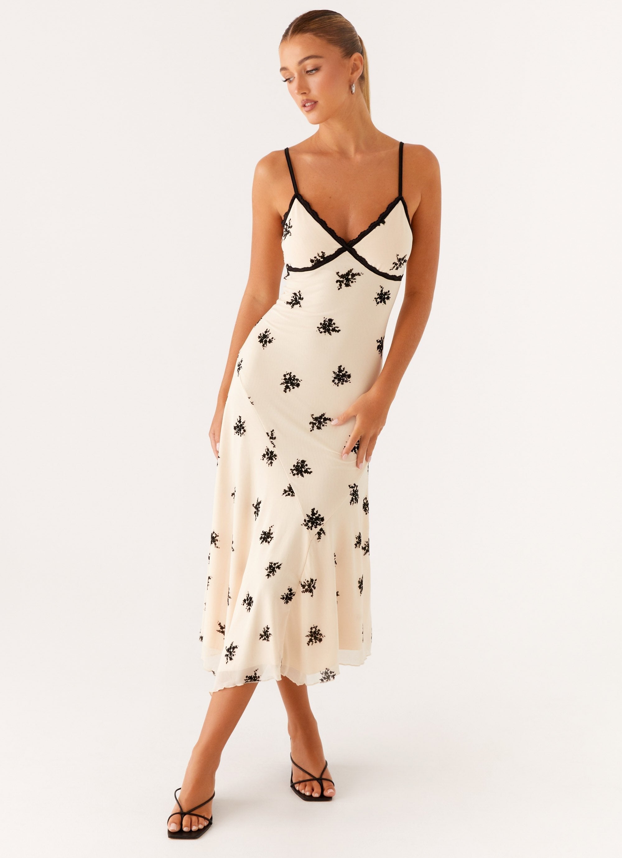 Camille | Embroidered Midi Dress White