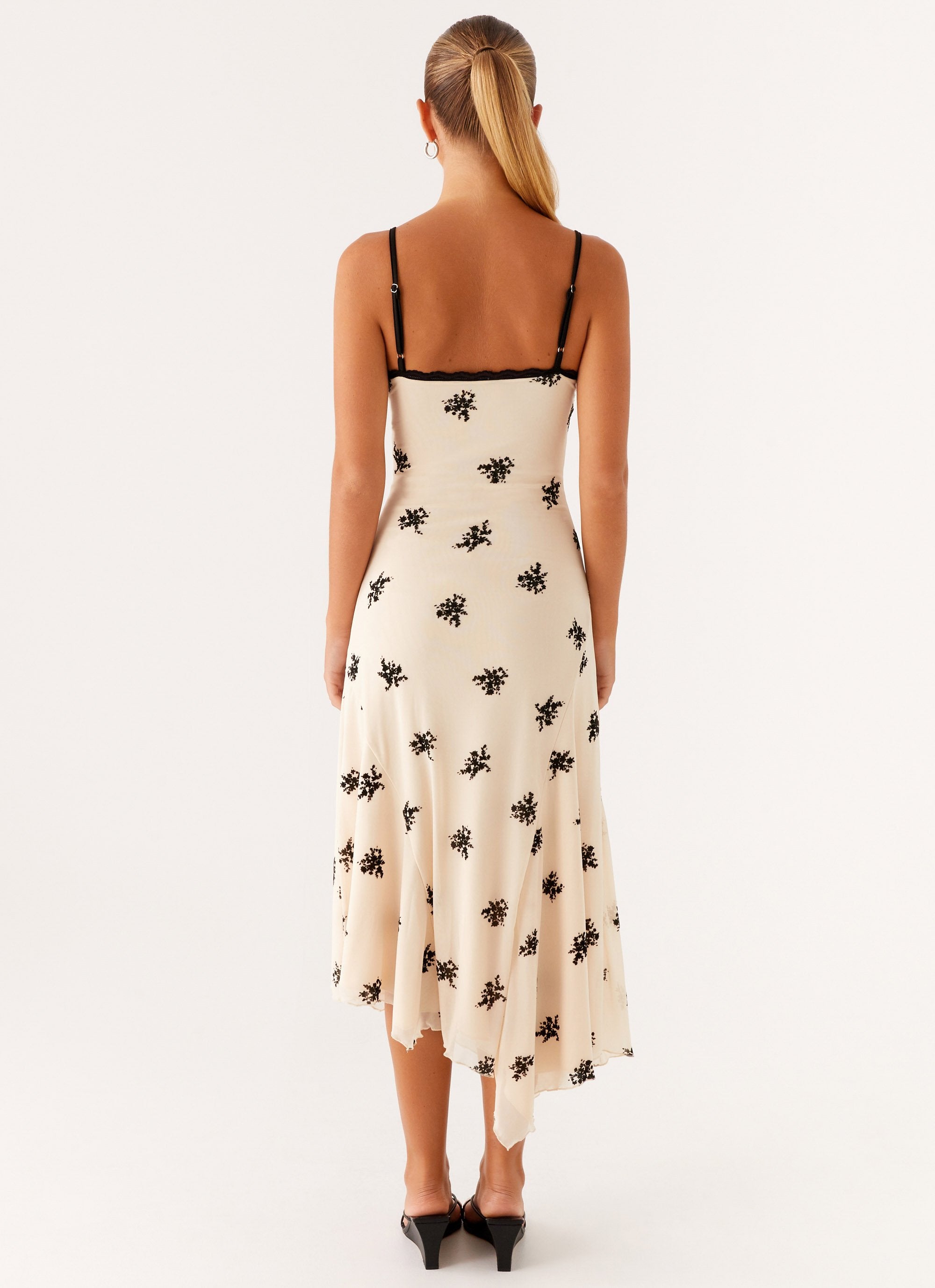 Amy | Elegant Midi Dress White