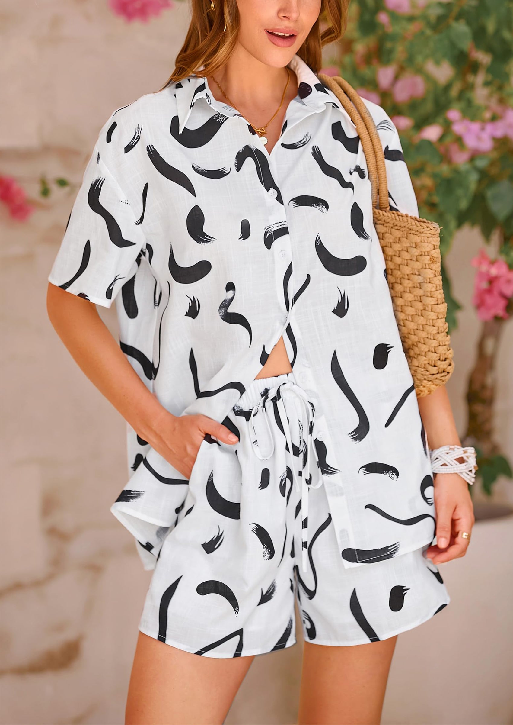 Chichi Women Summer 2 Piece Sets Printed Short Sleeve Tops Lounge Shorts Beach Vacation Outfits Black Brush