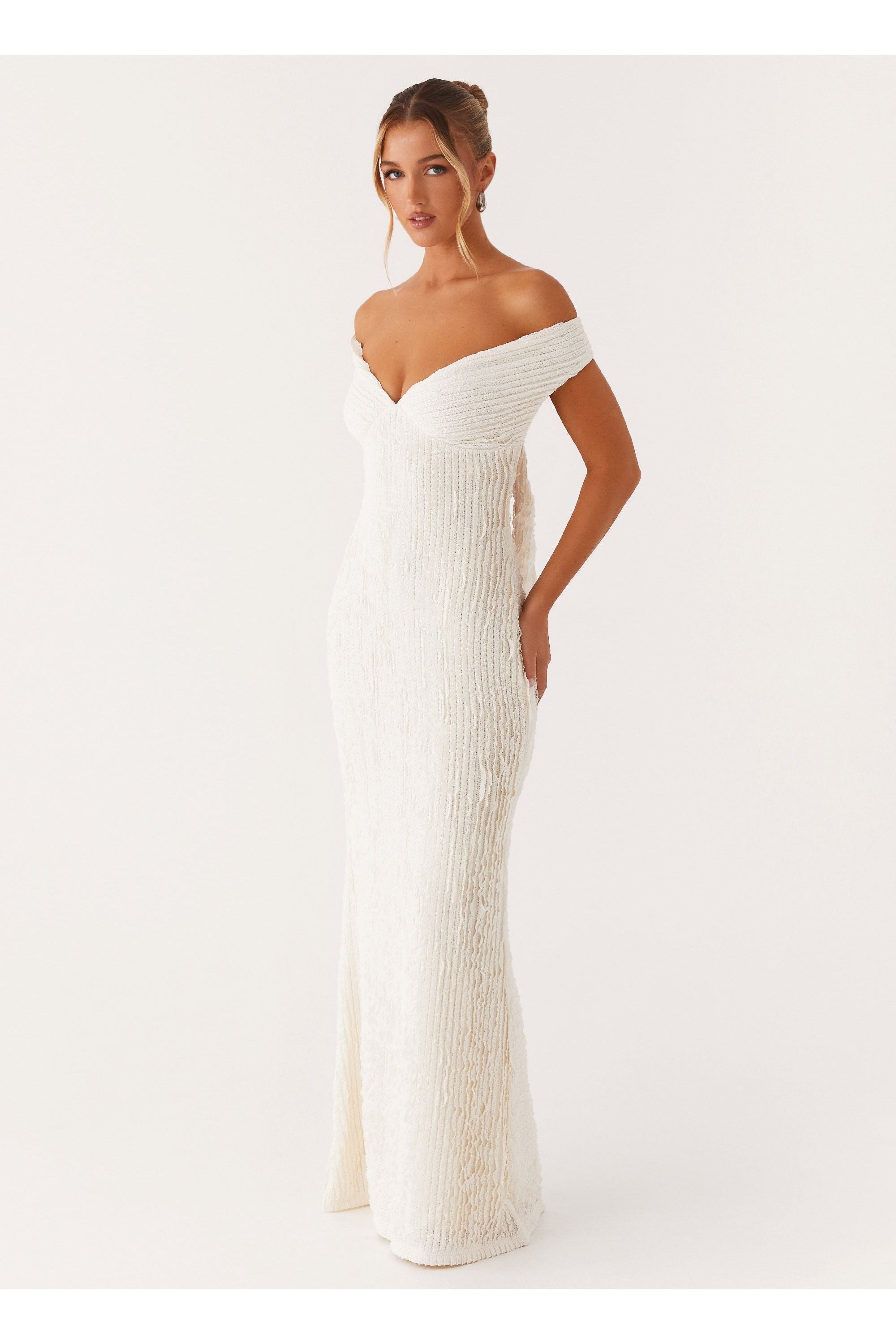 Mae | Off Shoulder Maxi Dress White