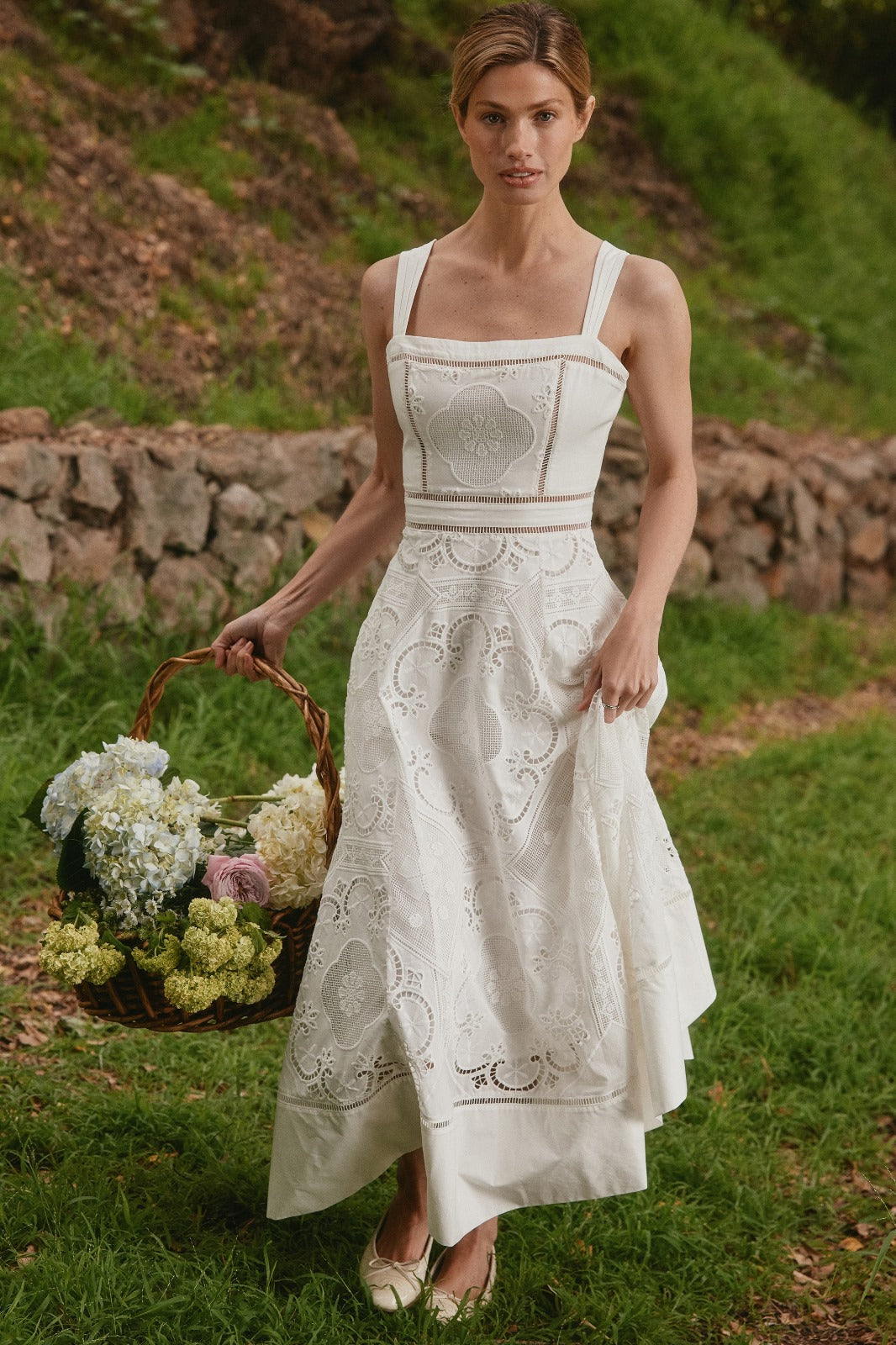 Alina | Lace Midi Dress White
