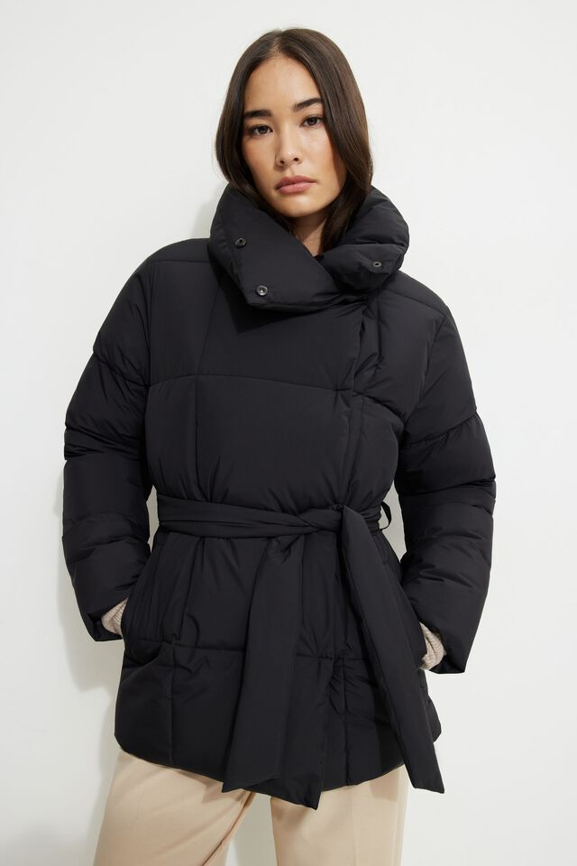 Lumiere | Belted Puffer Jacket Black