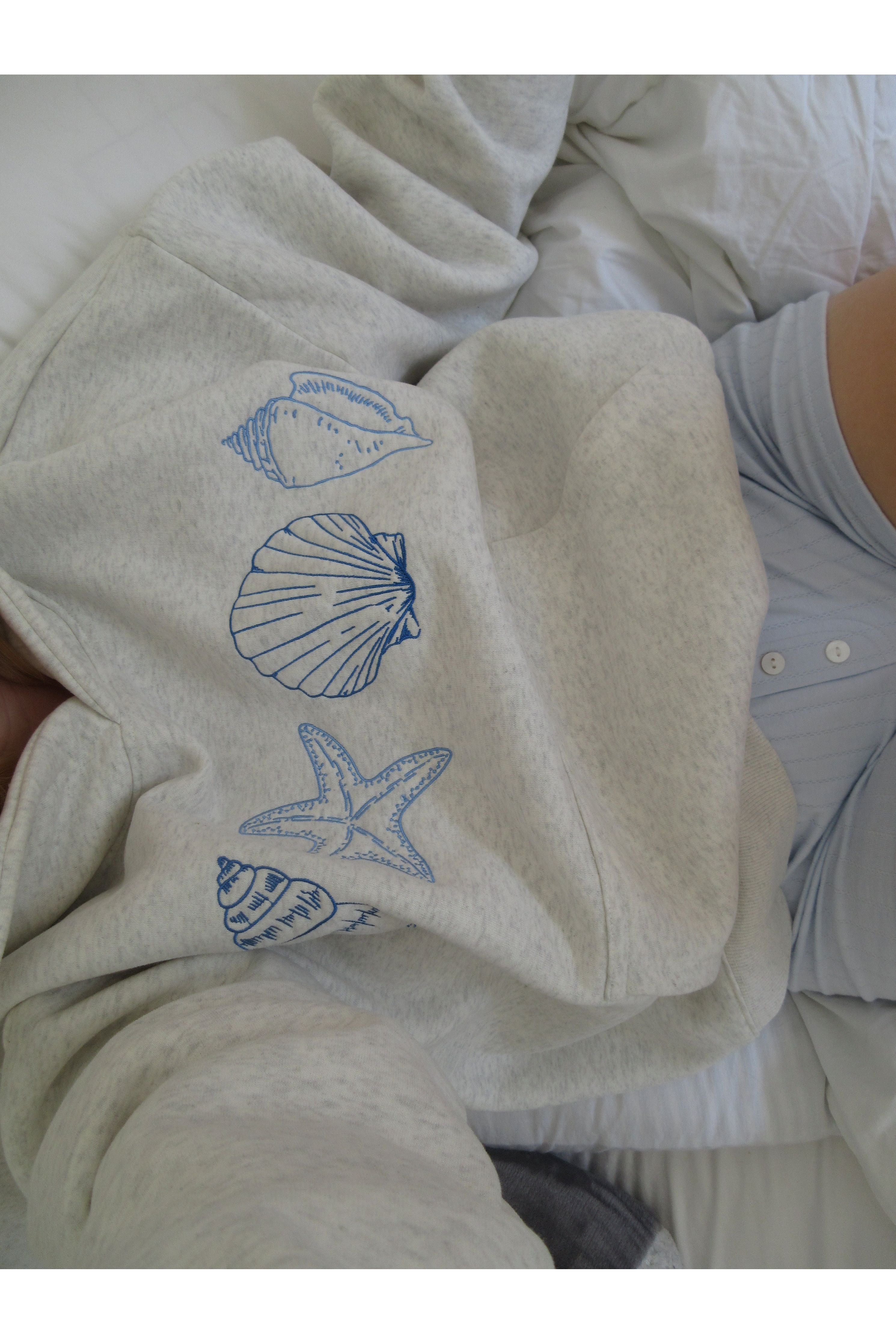 Azella | Seashell Hoodie
