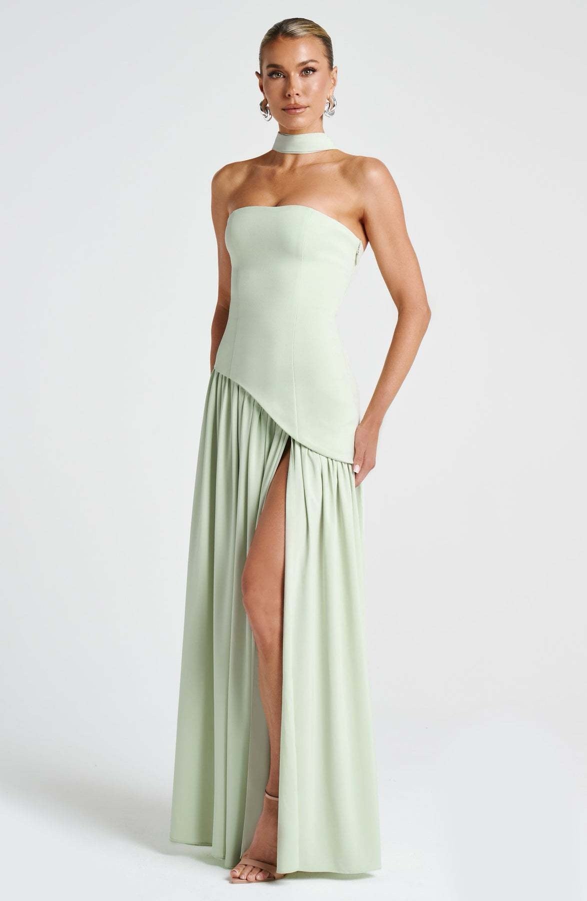 Sainte | Elegant Maxi Dress Light Green