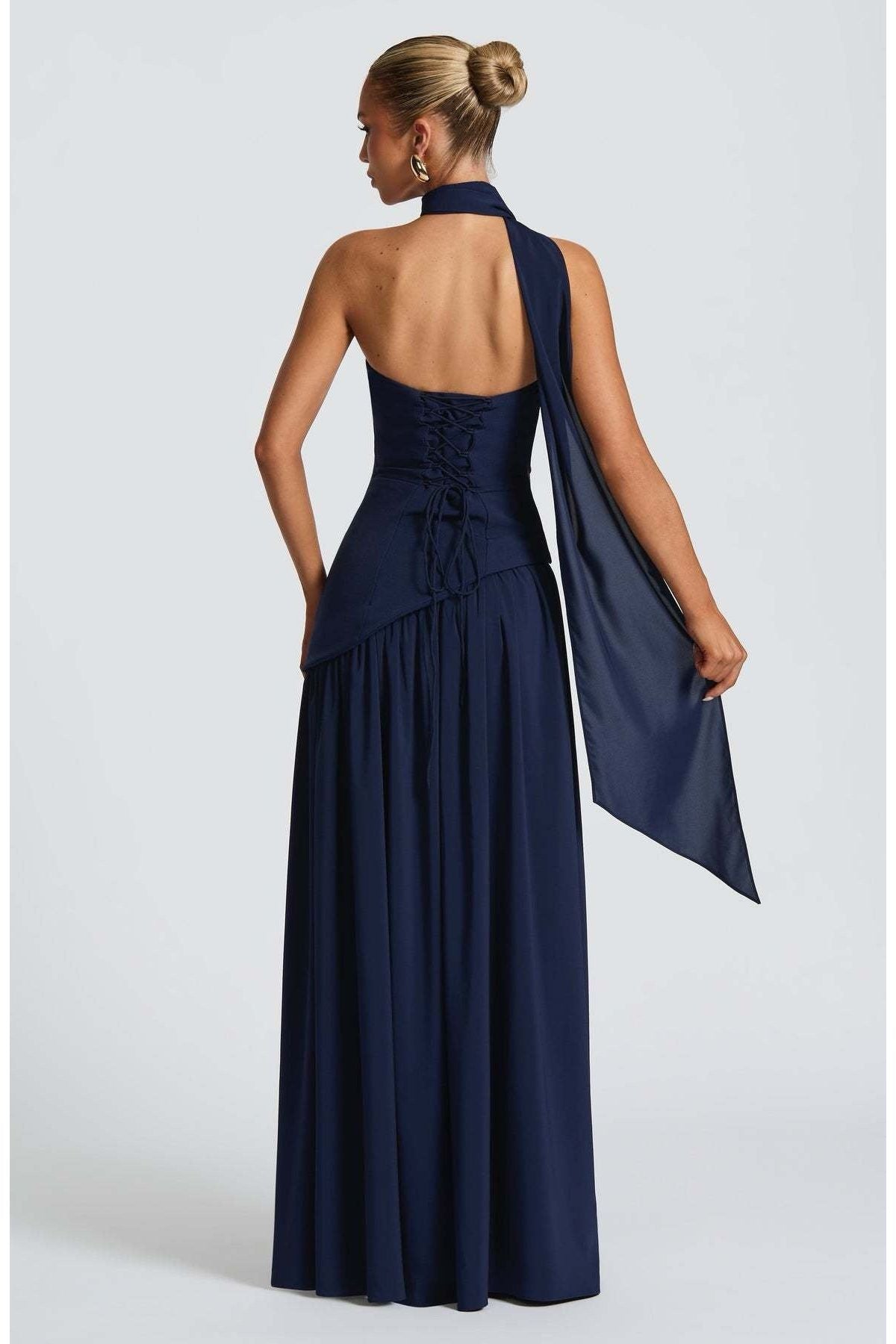 Sainte | Elegant Maxi Dress Black