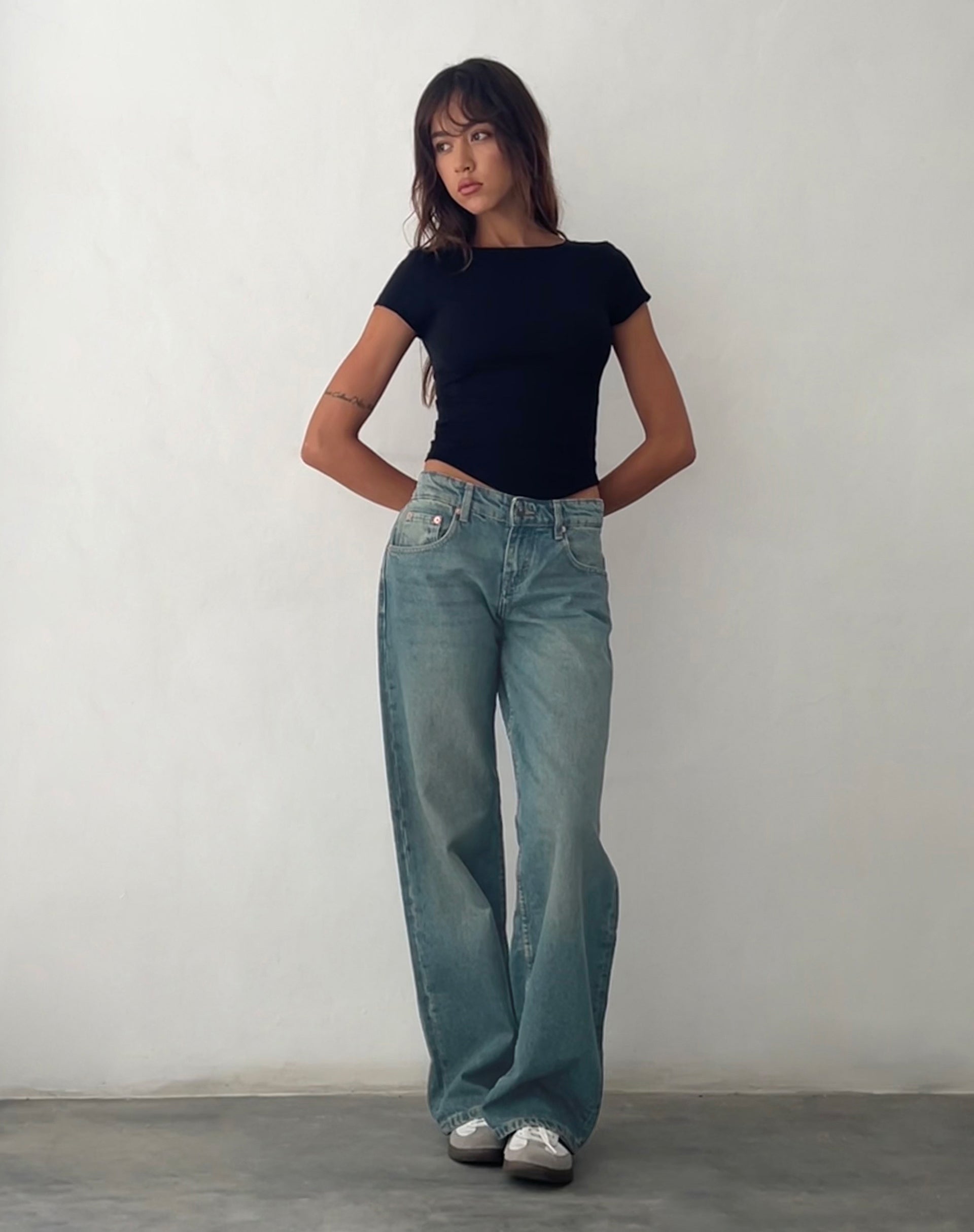 Ariella | Low Rise Jeans Vintage Blue Washed