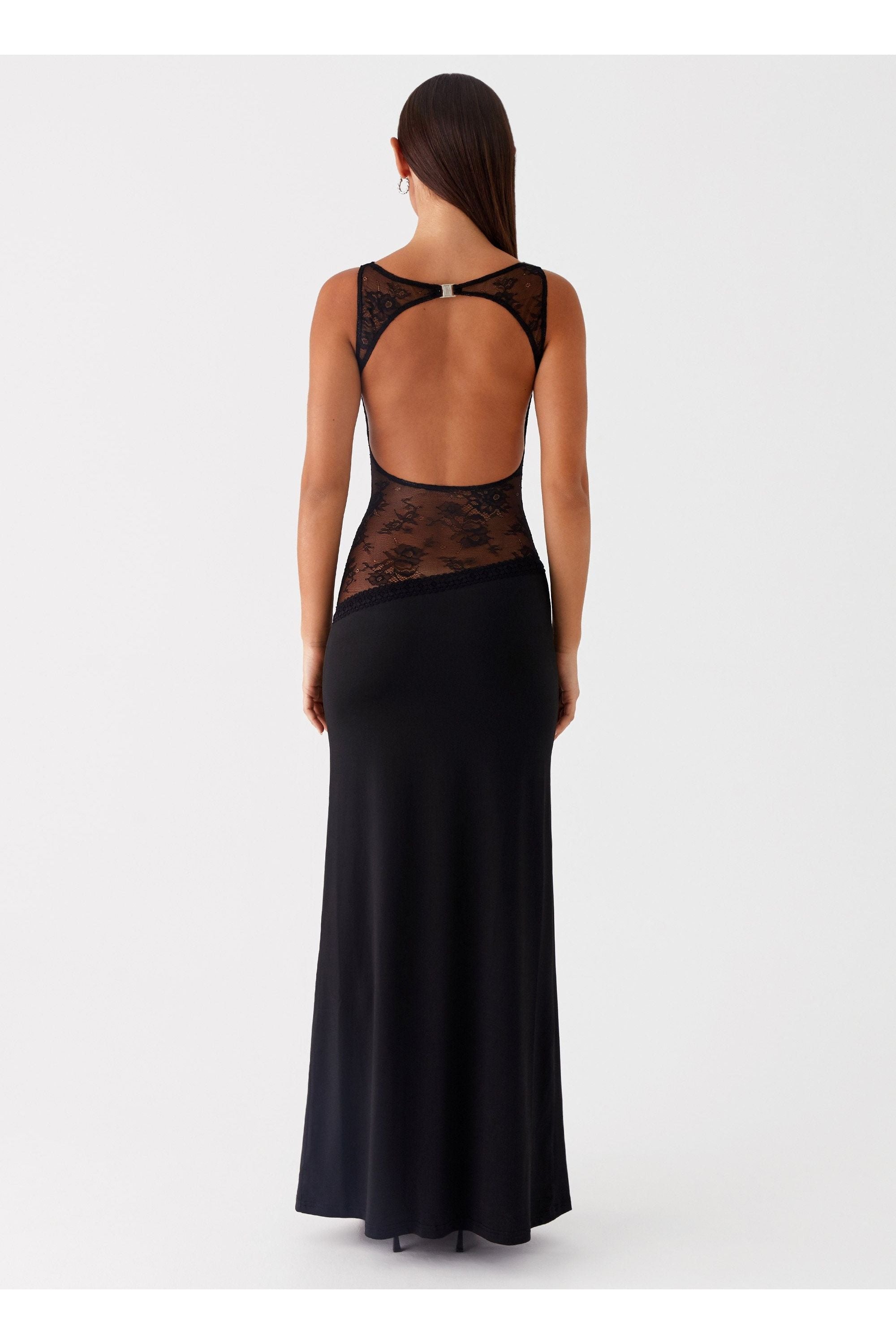Nolia | Maxi Dress Black