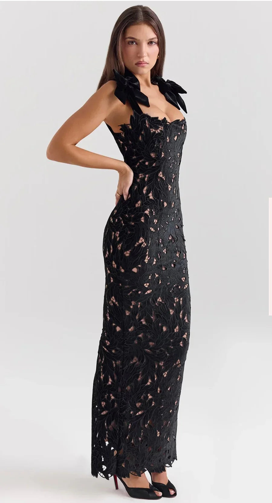 Milena | Floral Maxi Dress Black