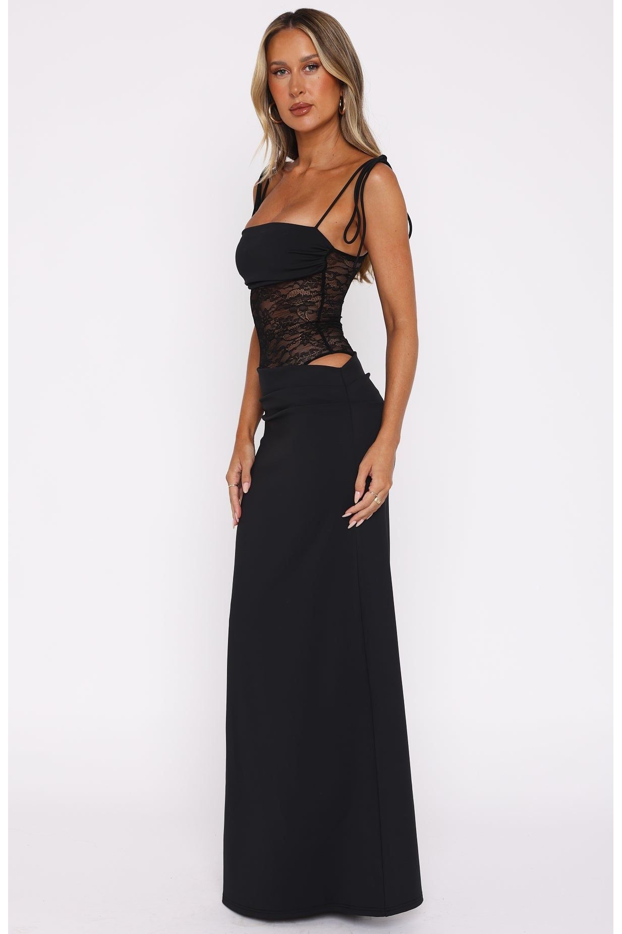 Sabrina | Elegant Maxi Dress Black