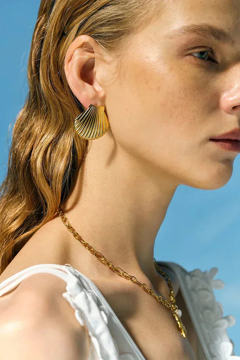 Celeste - Oceanic Shell Earrings Gold