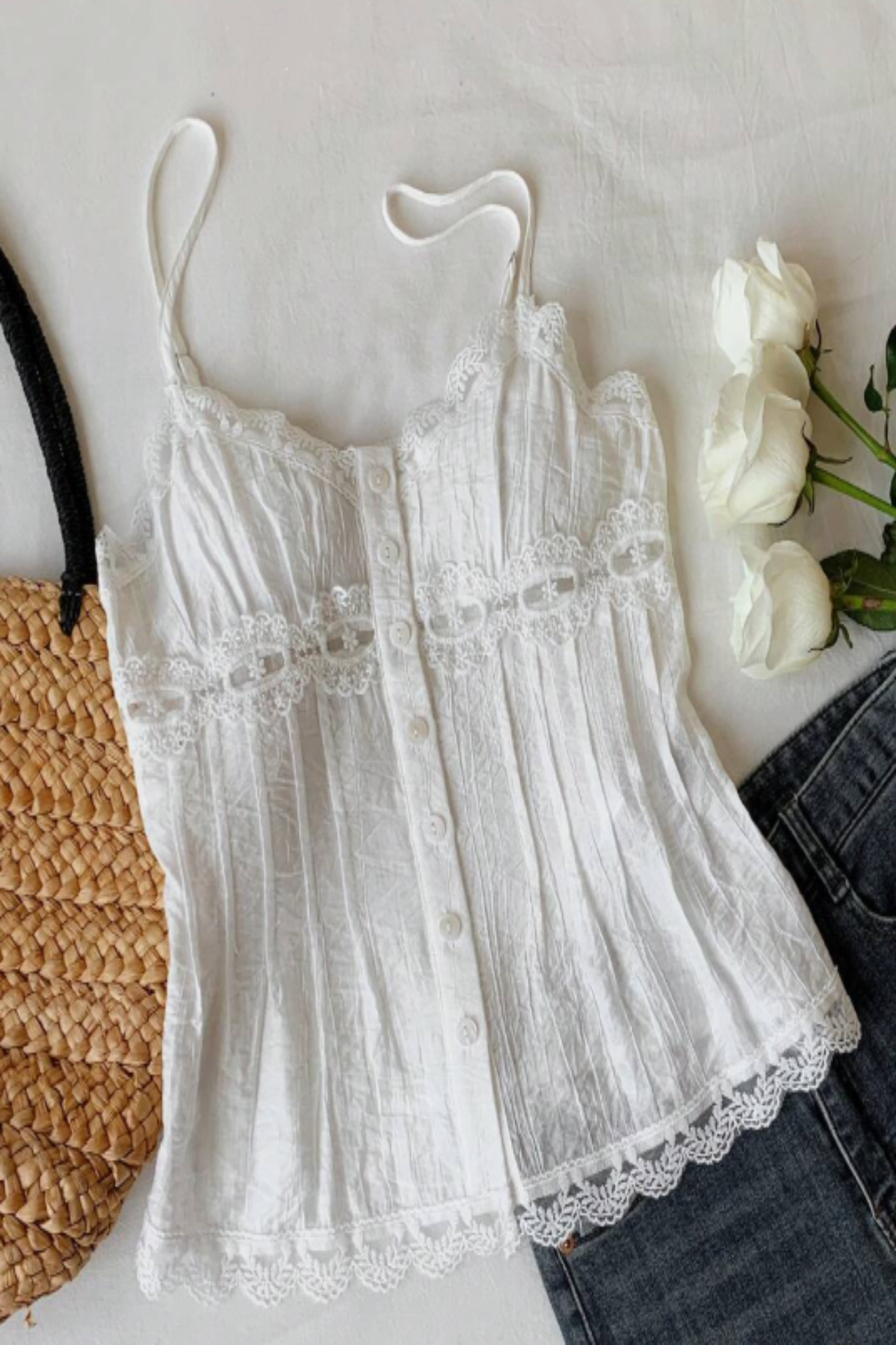 Liza | Embroidered Star Top White