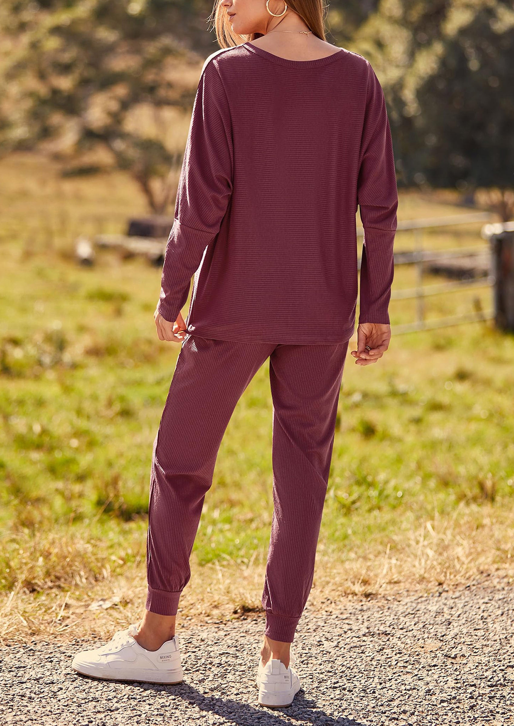 Chichi Women's Fall 2 Piece Lounge Set Long Sleeve Tops Ribbed Pants Spring Matching Sweatsuit Travel Outfits Clothes Wine Red
