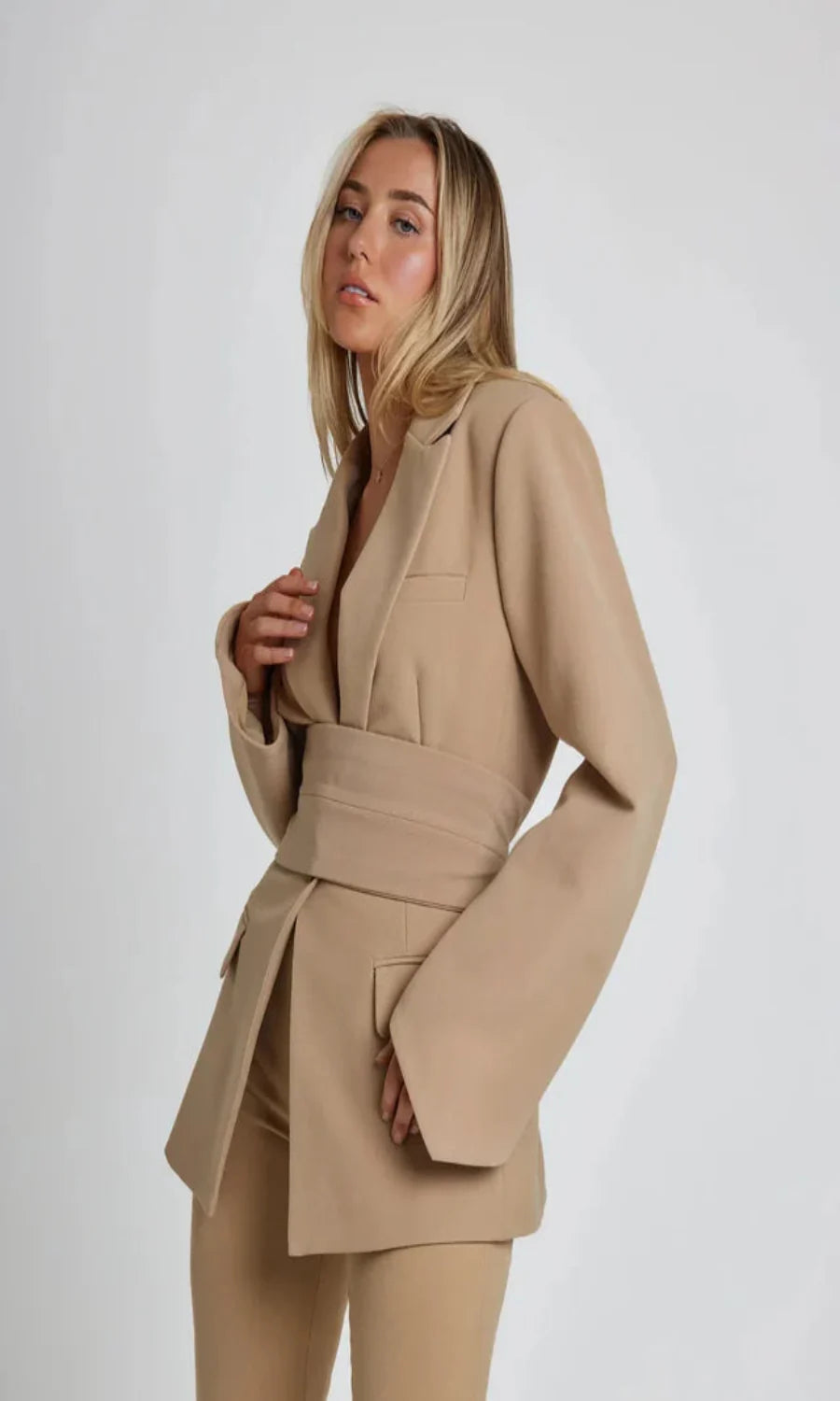 Alore | Belted Blazer Beige