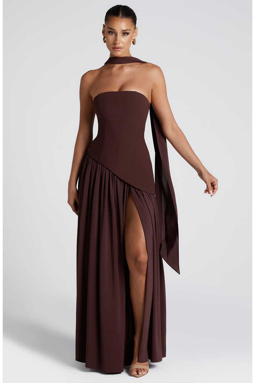 Sainte | Elegant Maxi Dress Brown
