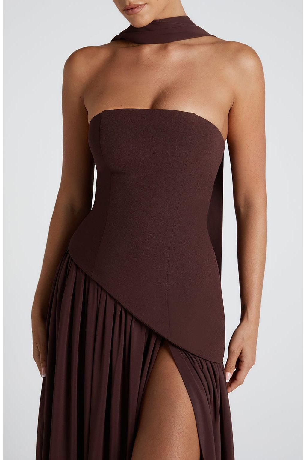 Sainte | Elegant Maxi Dress Brown