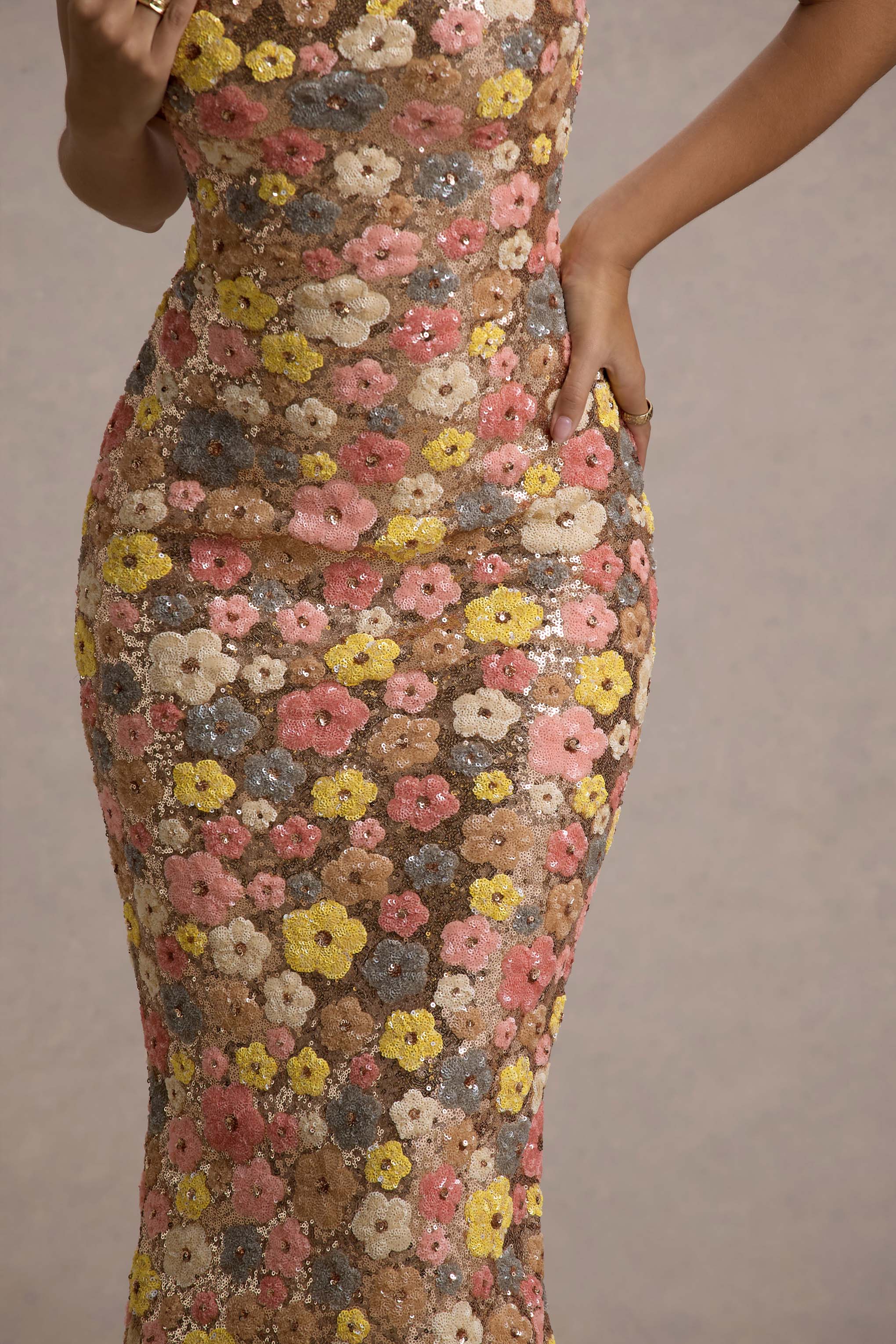 Victoria | Sequin Maxi Dress Multicolor